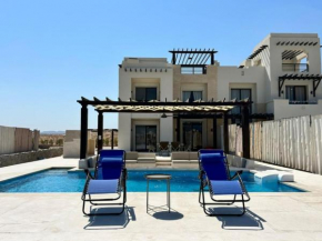 Modern Villa with Heated Pool and Lagoon View in Ancient Sands El Gouna